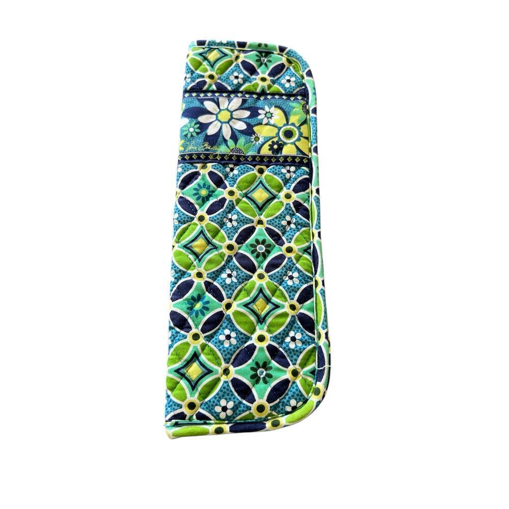 Veraβ Bradley "Daisy Daisy" Hot Hair Tools Holder